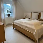 Zur Fausenburg * Bruttig-Fankel