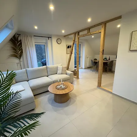 Zur Fausenburg Apartment