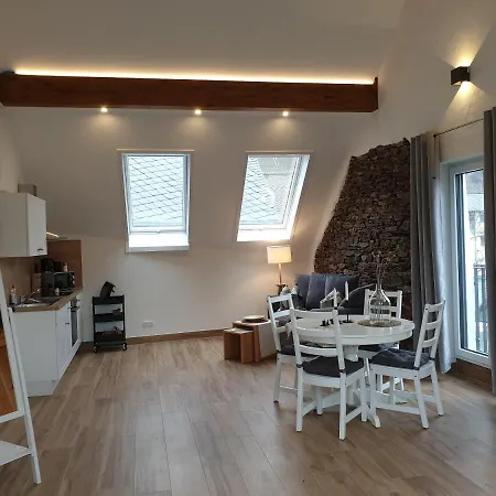 Zur Fausenburg Appartement