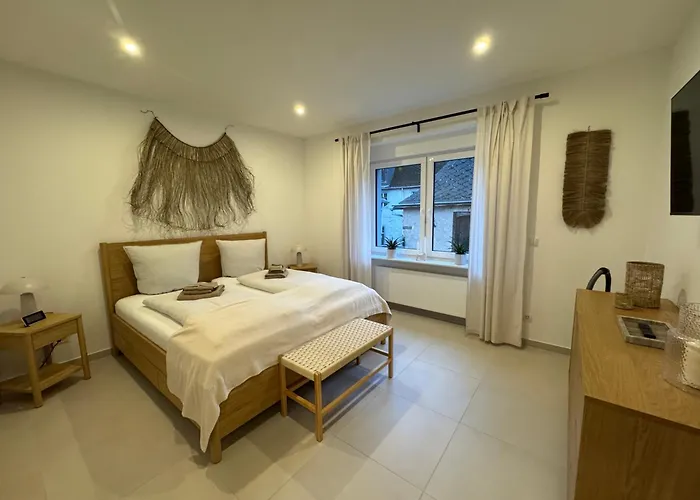 Zur Fausenburg Bruttig-Fankel