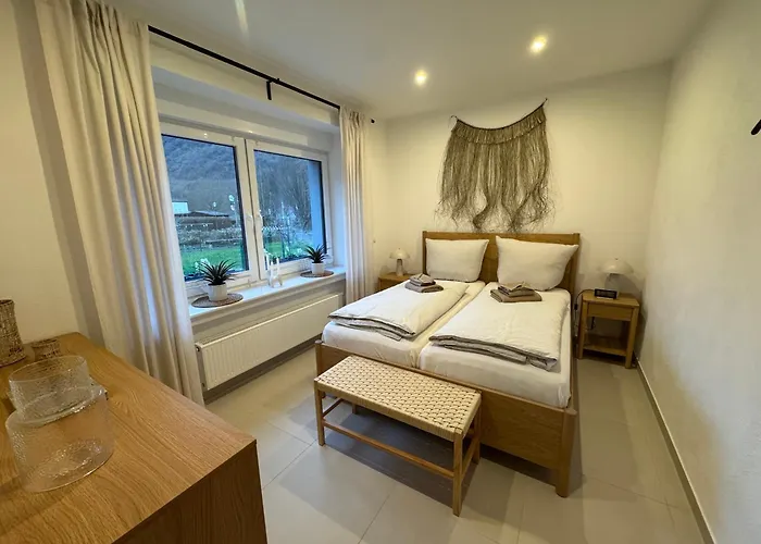 Zur Fausenburg * Bruttig-Fankel