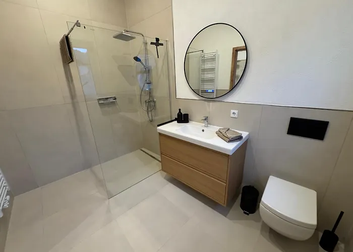 Zur Fausenburg * Bruttig-Fankel