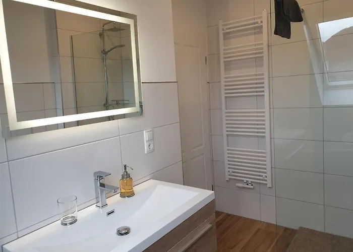 Zur Fausenburg * Bruttig-Fankel